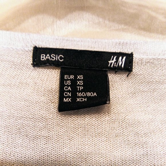 H & M Oversized Top - Picture 6 of 9